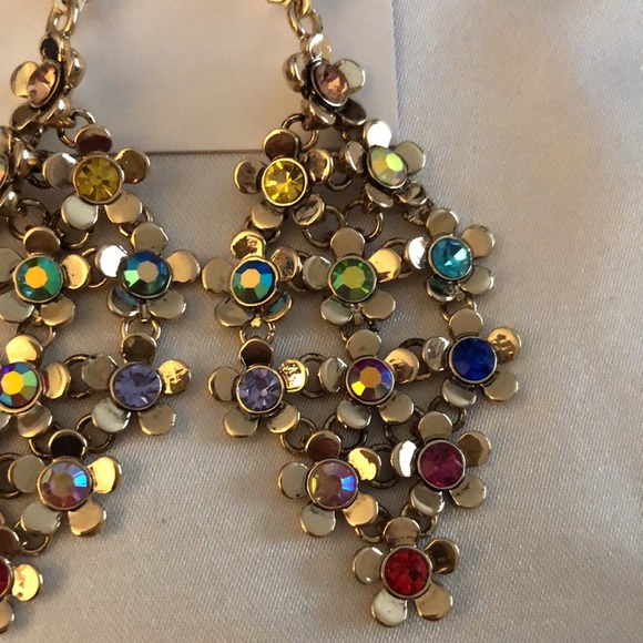 Betsey Johnson Gold Tone Flower Fest Chandelier Drop Earrings Crystal Accent NWT - Picture 10 of 12